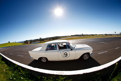 19;1964-Ford-Zephyr-Mk-III;24-July-2009;Australia;FOSC;Festival-of-Sporting-Cars;Group-N;Historic-Touring-Cars;NSW;Narellan;New-South-Wales;Oran-Park-Raceway;Stephen-Beazley;auto;classic;fisheye;historic;motorsport;racing;vintage