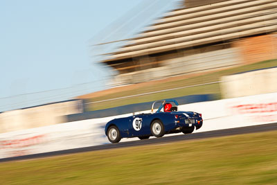 97;1959-Austin-Healey-Sprite;24-July-2009;Australia;FOSC;Festival-of-Sporting-Cars;NSW;Narellan;New-South-Wales;Oran-Park-Raceway;RV930;Regularity;Rod-Vogt;auto;motion-blur;motorsport;racing;super-telephoto