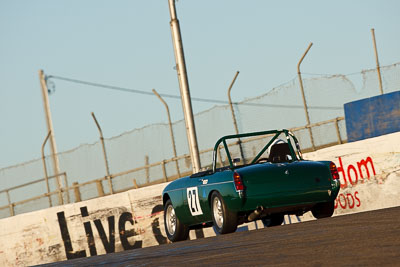 27;1963-MGB;24-July-2009;Australia;Bob-Rowntree;FOSC;Festival-of-Sporting-Cars;Group-S;NSW;Narellan;New-South-Wales;Oran-Park-Raceway;auto;classic;historic;motorsport;racing;super-telephoto;vintage