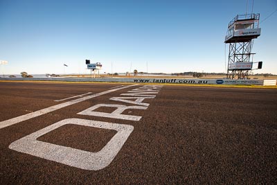 25-July-2009;Australia;FOSC;Festival-of-Sporting-Cars;NSW;Narellan;New-South-Wales;Oran-Park-Raceway;atmosphere;auto;motorsport;racing;wide-angle