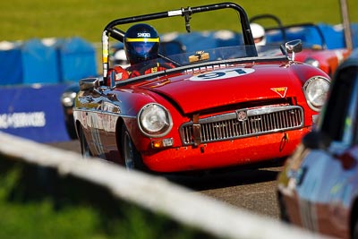 91;1970-MGB-Roadster;25-July-2009;Australia;FOSC;Festival-of-Sporting-Cars;Group-S;NSW;Narellan;New-South-Wales;Oran-Park-Raceway;Steve-Dunne‒Contant;auto;classic;historic;motorsport;racing;super-telephoto;vintage