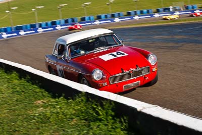 14;1965-MGB-Roadster;25-July-2009;Australia;Darren-Williamson;FOSC;Festival-of-Sporting-Cars;Group-S;MG279;NSW;Narellan;New-South-Wales;Oran-Park-Raceway;auto;classic;historic;motorsport;racing;telephoto;vintage