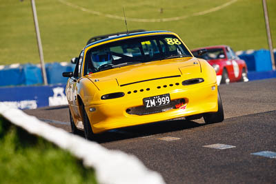 88;1990-Mazda-MX‒5;25-July-2009;Australia;FOSC;Festival-of-Sporting-Cars;John-Metham;Marque-Sports;Mazda-MX‒5;Mazda-MX5;Mazda-Miata;NSW;Narellan;New-South-Wales;Oran-Park-Raceway;Production-Sports-Cars;ZM999;auto;motorsport;racing;super-telephoto