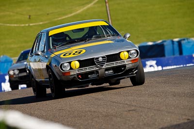 68;1979-Alfa-Romeo-Alfetta-GTV-2000;25-July-2009;Australia;FOSC;Festival-of-Sporting-Cars;Group-S;NSW;Narellan;New-South-Wales;Oran-Park-Raceway;Tony-Karanfilovski;auto;classic;historic;motorsport;racing;super-telephoto;vintage