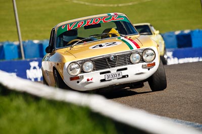 42;1972-Alfa-Romeo-105-GTV-2000;25-July-2009;31333H;Australia;FOSC;Festival-of-Sporting-Cars;Group-S;NSW;Narellan;New-South-Wales;Oran-Park-Raceway;Stuart-Baillie;auto;classic;historic;motorsport;racing;super-telephoto;vintage