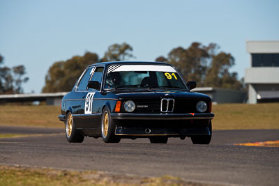 19;1981-BMW-E21-JPS-Replica;25-July-2009;Australia;FOSC;Festival-of-Sporting-Cars;NSW;Narellan;New-South-Wales;Oran-Park-Raceway;QPH455;Rama-Higgins;Regularity;auto;motorsport;racing;super-telephoto