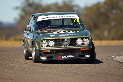 70;1976-Alfa-Romeo-Alfetta;25-July-2009;Australia;David-Wong;FOSC;Festival-of-Sporting-Cars;Improved-Production;NSW;Narellan;New-South-Wales;Oran-Park-Raceway;auto;motorsport;racing;super-telephoto