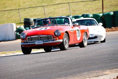 71;1970-MGB-Mk-II;25-July-2009;37020H;Australia;FOSC;Festival-of-Sporting-Cars;Leigh-Taylor;NSW;Narellan;New-South-Wales;Oran-Park-Raceway;Regularity;auto;motorsport;racing;super-telephoto