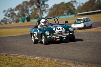 707;1967-MGB;25-July-2009;Australia;FOSC;Festival-of-Sporting-Cars;Group-S;NSW;Narellan;New-South-Wales;Oran-Park-Raceway;Reg-Darwell;auto;classic;historic;motorsport;racing;super-telephoto;vintage