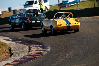 21;1959-Elva-Courier;25-July-2009;Australia;FOSC;Festival-of-Sporting-Cars;Group-S;LM746;NSW;Narellan;New-South-Wales;Oran-Park-Raceway;Rick-Marks;auto;classic;historic;motorsport;racing;super-telephoto;vintage