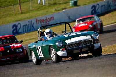 27;1963-MGB;25-July-2009;Australia;Bob-Rowntree;FOSC;Festival-of-Sporting-Cars;Group-S;NSW;Narellan;New-South-Wales;Oran-Park-Raceway;auto;classic;historic;motorsport;racing;super-telephoto;vintage