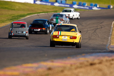 42;1972-Alfa-Romeo-105-GTV-2000;25-July-2009;31333H;Australia;FOSC;Festival-of-Sporting-Cars;Group-S;NSW;Narellan;New-South-Wales;Oran-Park-Raceway;Stuart-Baillie;auto;classic;historic;motorsport;racing;super-telephoto;vintage