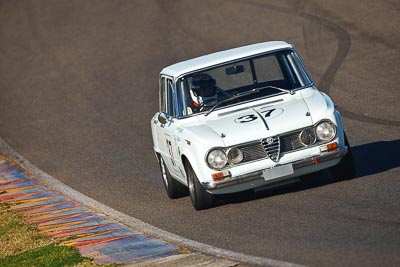 37;1964-Alfa-Romeo-Giulia-Ti;25-July-2009;Australia;FOSC;Festival-of-Sporting-Cars;Group-N;Historic-Touring-Cars;NSW;Narellan;New-South-Wales;Oran-Park-Raceway;Ralph-Clarke;auto;classic;historic;motorsport;racing;super-telephoto;vintage