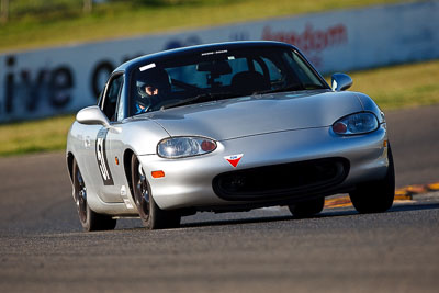 51;2000-Mazda-MX‒5;25-July-2009;Australia;FOSC;Festival-of-Sporting-Cars;Mazda-MX‒5;Mazda-MX5;Mazda-Miata;Mike-Hicks;NSW;Narellan;New-South-Wales;Oran-Park-Raceway;Regularity;auto;motorsport;racing;super-telephoto