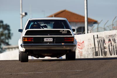 189;1974-Holden-Torana-SLR-5000;25-July-2009;30874H;Australia;Chrissi-Robson;FOSC;Festival-of-Sporting-Cars;NSW;Narellan;New-South-Wales;Oran-Park-Raceway;Regularity;auto;motorsport;racing;super-telephoto
