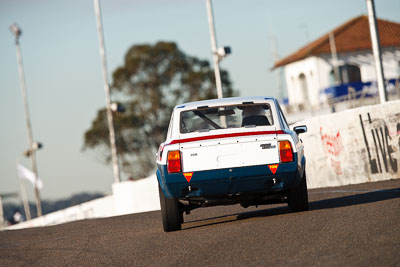 128;1973-Fiat-128-Sports-Coupe;25-July-2009;Australia;FOSC;Festival-of-Sporting-Cars;NSW;Narellan;New-South-Wales;Oran-Park-Raceway;Regularity;Tony-Dorrell;auto;motorsport;racing;super-telephoto