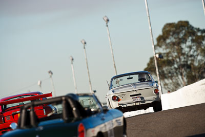 52;1965-Volkswagen-Karmann-Ghia-Type-3;22916H;25-July-2009;Australia;FOSC;Festival-of-Sporting-Cars;NSW;Narellan;New-South-Wales;Oran-Park-Raceway;Regularity;Robert-Mifsud;auto;motorsport;racing;super-telephoto