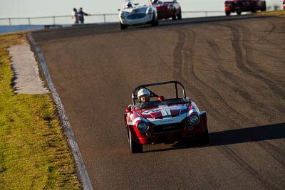 28;1968-Datsun-2000-Sports;25-July-2009;Australia;FOSC;Festival-of-Sporting-Cars;Group-S;Jason-Lea;NSW;Narellan;New-South-Wales;Oran-Park-Raceway;auto;classic;historic;motorsport;racing;super-telephoto;vintage