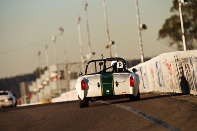 82;1973-MG-Midget;25-July-2009;Australia;FOSC;Festival-of-Sporting-Cars;Marque-Sports;Matthew-Blanch;NSW;Narellan;New-South-Wales;Oran-Park-Raceway;Production-Sports-Cars;auto;motorsport;racing;super-telephoto