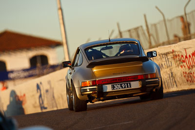 8;1976-Porsche-911-Carrera-30;25-July-2009;30L911;Australia;FOSC;Festival-of-Sporting-Cars;Group-S;NSW;Narellan;New-South-Wales;Oran-Park-Raceway;Stephen-Borness;auto;classic;historic;motorsport;racing;super-telephoto;vintage