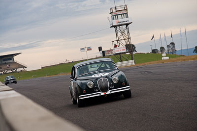 67;1964-Jaguar-Mk-II;26-July-2009;Australia;FOSC;Festival-of-Sporting-Cars;Group-N;Historic-Touring-Cars;NSW;Narellan;New-South-Wales;Oran-Park-Raceway;Victor-Waterhouse;auto;classic;historic;motorsport;racing;telephoto;vintage