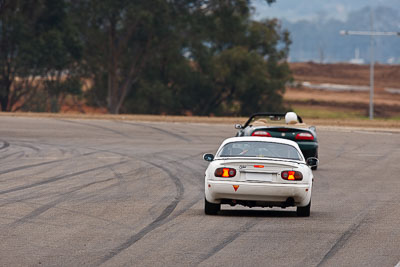 777;1994-Mazda-MX‒5;26-July-2009;Australia;FOSC;Festival-of-Sporting-Cars;Greg-Freeland;Mazda-MX‒5;Mazda-MX5;Mazda-Miata;NSW;Narellan;New-South-Wales;Oran-Park-Raceway;Regularity;auto;motorsport;racing;super-telephoto