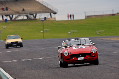 62;1975-MGB;26-July-2009;37104H;Alan-Brown;Australia;FOSC;Festival-of-Sporting-Cars;NSW;Narellan;New-South-Wales;Oran-Park-Raceway;Regularity;auto;motorsport;racing;super-telephoto