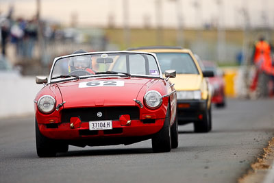 62;1975-MGB;26-July-2009;37104H;Alan-Brown;Australia;FOSC;Festival-of-Sporting-Cars;NSW;Narellan;New-South-Wales;Oran-Park-Raceway;Regularity;auto;motorsport;racing;super-telephoto