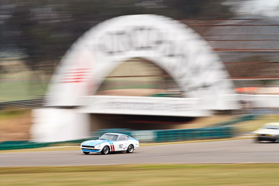 162;1974-Datsun-260Z;26-July-2009;Australia;Brian-Potts;FOSC;Festival-of-Sporting-Cars;Group-S;NSW;Narellan;New-South-Wales;Oran-Park-Raceway;auto;classic;historic;motion-blur;motorsport;racing;super-telephoto;vintage