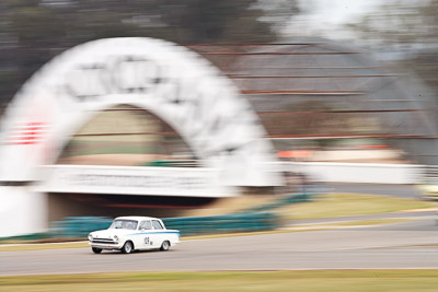 109;1964-Ford-Cortina-Mk-I;26-July-2009;Australia;FOSC;Festival-of-Sporting-Cars;Group-N;Historic-Touring-Cars;Matthew-Windsor;NSW;Narellan;New-South-Wales;Oran-Park-Raceway;auto;classic;historic;motion-blur;motorsport;racing;super-telephoto;vintage