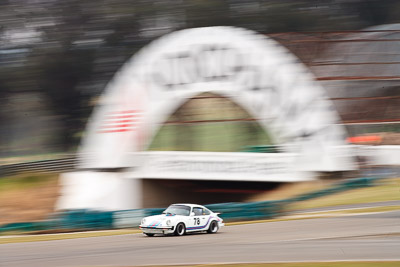 78;1977-Porsche-911-Carrera;26-July-2009;29337H;Australia;Bryan-Taylor;FOSC;Festival-of-Sporting-Cars;Group-S;NSW;Narellan;New-South-Wales;Oran-Park-Raceway;auto;classic;historic;motion-blur;motorsport;racing;super-telephoto;vintage