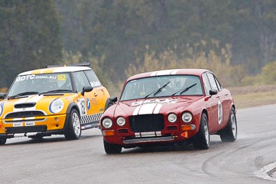 20;1971-Jaguar-XJ6;26-July-2009;Australia;Brian-Todd;FOSC;Festival-of-Sporting-Cars;Improved-Production;NSW;Narellan;New-South-Wales;Oran-Park-Raceway;auto;motorsport;racing;super-telephoto