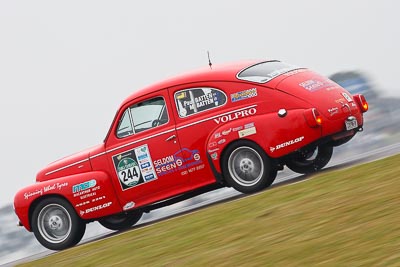 244;1961-Volvo-PV544;23196H;26-July-2009;Australia;FOSC;Festival-of-Sporting-Cars;Improved-Production;Mike-Batten;NSW;Narellan;New-South-Wales;Oran-Park-Raceway;auto;motion-blur;motorsport;racing;super-telephoto