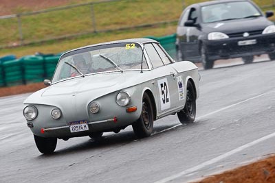 52;1965-Volkswagen-Karmann-Ghia-Type-3;22916H;26-July-2009;Australia;FOSC;Festival-of-Sporting-Cars;NSW;Narellan;New-South-Wales;Oran-Park-Raceway;Regularity;Robert-Mifsud;auto;motorsport;racing;super-telephoto