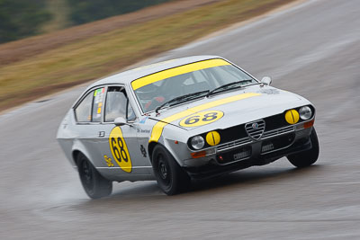 68;1979-Alfa-Romeo-Alfetta-GTV-2000;26-July-2009;Australia;FOSC;Festival-of-Sporting-Cars;Group-S;NSW;Narellan;New-South-Wales;Oran-Park-Raceway;Tony-Karanfilovski;auto;classic;historic;motion-blur;motorsport;racing;super-telephoto;vintage