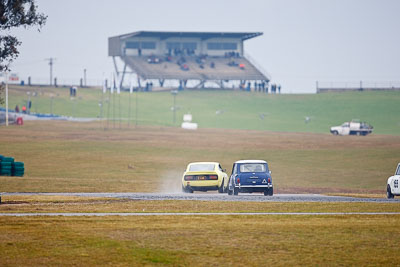 181;1963-Morris-Cooper-S;26-July-2009;Australia;David-Gray;FOSC;Festival-of-Sporting-Cars;Group-N;Historic-Touring-Cars;NSW;Narellan;New-South-Wales;Oran-Park-Raceway;auto;classic;historic;motorsport;racing;super-telephoto;vintage