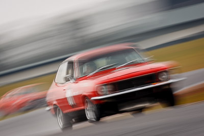 101;1972-Holden-Torana-GTR-XU‒1;26-July-2009;Australia;FOSC;Festival-of-Sporting-Cars;Group-N;Historic-Touring-Cars;NSW;Narellan;New-South-Wales;Oran-Park-Raceway;Vince-Macri;auto;classic;historic;motion-blur;motorsport;racing;super-telephoto;vintage