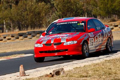 19;7-August-2009;Australia;Holden-Commodore-VT;Morgan-Park-Raceway;QLD;Queensland;Richard-Price;Saloon-Cars;Shannons-Nationals;Warwick;auto;motorsport;racing;super-telephoto