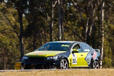 32;7-August-2009;Australia;Australian-Manufacturers-Championship;Gerard-Keogh;HSV-Clubsport-R8;Holden;Holden-Commodore-VE-R8;Morgan-Park-Raceway;QLD;Queensland;Shannons-Nationals;Warwick;auto;motorsport;racing;super-telephoto