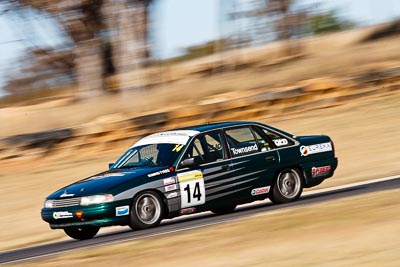 14;8-August-2009;Australia;Holden-Commodore-VN;John-Townsend;Morgan-Park-Raceway;QLD;Queensland;Saloon-Cars;Shannons-Nationals;Warwick;auto;motion-blur;motorsport;racing;super-telephoto