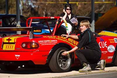 46;8-August-2009;Australia;David-Barram;Jacob-Brown;Mazda-MX‒5;Mazda-MX5;Mazda-Miata;Morgan-Park-Raceway;QLD;Queensland;Shannons-Nationals;Warwick;auto;motorsport;pit-lane;pit-stop;racing;telephoto