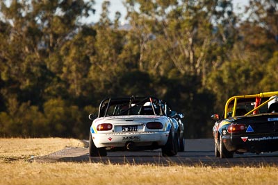 777;8-August-2009;Australia;Daniel-Deckers;Mazda-MX‒5;Mazda-MX5;Mazda-Miata;Michael-Hall;Morgan-Park-Raceway;QLD;Queensland;Shannons-Nationals;Warwick;auto;motorsport;racing;super-telephoto