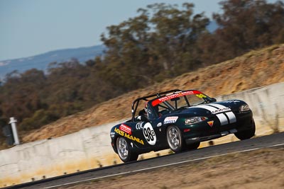 98;9-August-2009;Australia;Matilda-Mravicic;Mazda-MX‒5;Mazda-MX5;Mazda-Miata;Morgan-Park-Raceway;Nick-Martinenko;QLD;Queensland;Shannons-Nationals;Warwick;auto;motorsport;racing;super-telephoto