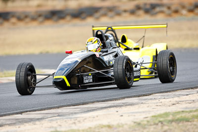 51;29-August-2009;Australia;Formula-Ford;James-Mann;Morgan-Park-Raceway;QLD;Queensland;Queensland-State-Championship;Racing-Cars;Van-Dieman-RF04;Warwick;auto;motorsport;racing;super-telephoto