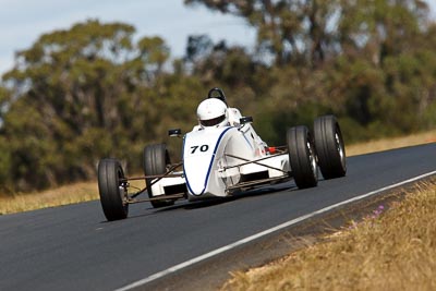 70;30-August-2009;Australia;Formula-Ford;Morgan-Park-Raceway;QLD;Queensland;Queensland-State-Championship;Racing-Cars;Richard-Lihou;Van-Dieman-RF04K;Warwick;auto;motorsport;racing;super-telephoto