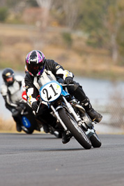 21;19-September-2009;Australia;Kurwongbah;Lakeside-Classic-Speed-Festival;Lakeside-Park;Lakeside-Raceway;QEMSC;QLD;Queensland;auto;classic;historic;motorbike;motorcycle;motorsport;racing;super-telephoto;vintage