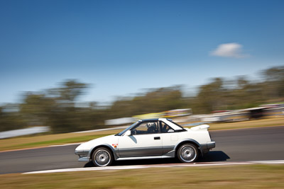 3;20-September-2009;Australia;Kurwongbah;Lakeside-Classic-Speed-Festival;Lakeside-Park;Lakeside-Raceway;QLD;Queensland;auto;classic;historic;motion-blur;motorsport;racing;sky;vintage;wide-angle