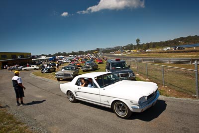 20-September-2009;788LCJ;Australia;Kurwongbah;Lakeside-Classic-Speed-Festival;Lakeside-Park;Lakeside-Raceway;QLD;Queensland;auto;classic;historic;motorsport;racing;showcase;sky;vintage;wide-angle