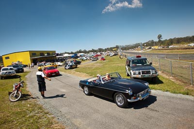 20-September-2009;Australia;Kurwongbah;Lakeside-Classic-Speed-Festival;Lakeside-Park;Lakeside-Raceway;OMG298;QLD;Queensland;auto;classic;historic;motorsport;racing;showcase;sky;vintage;wide-angle