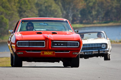 060AT;20-September-2009;Australia;Kurwongbah;Lakeside-Classic-Speed-Festival;Lakeside-Park;Lakeside-Raceway;QLD;Queensland;auto;classic;historic;motorsport;racing;showcase;super-telephoto;vintage